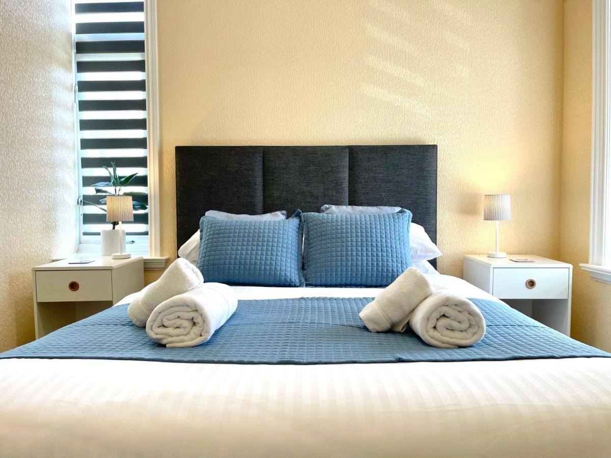 Modern Family Apartment Free Parking And Gym By Beach Борнмут Экстерьер фото