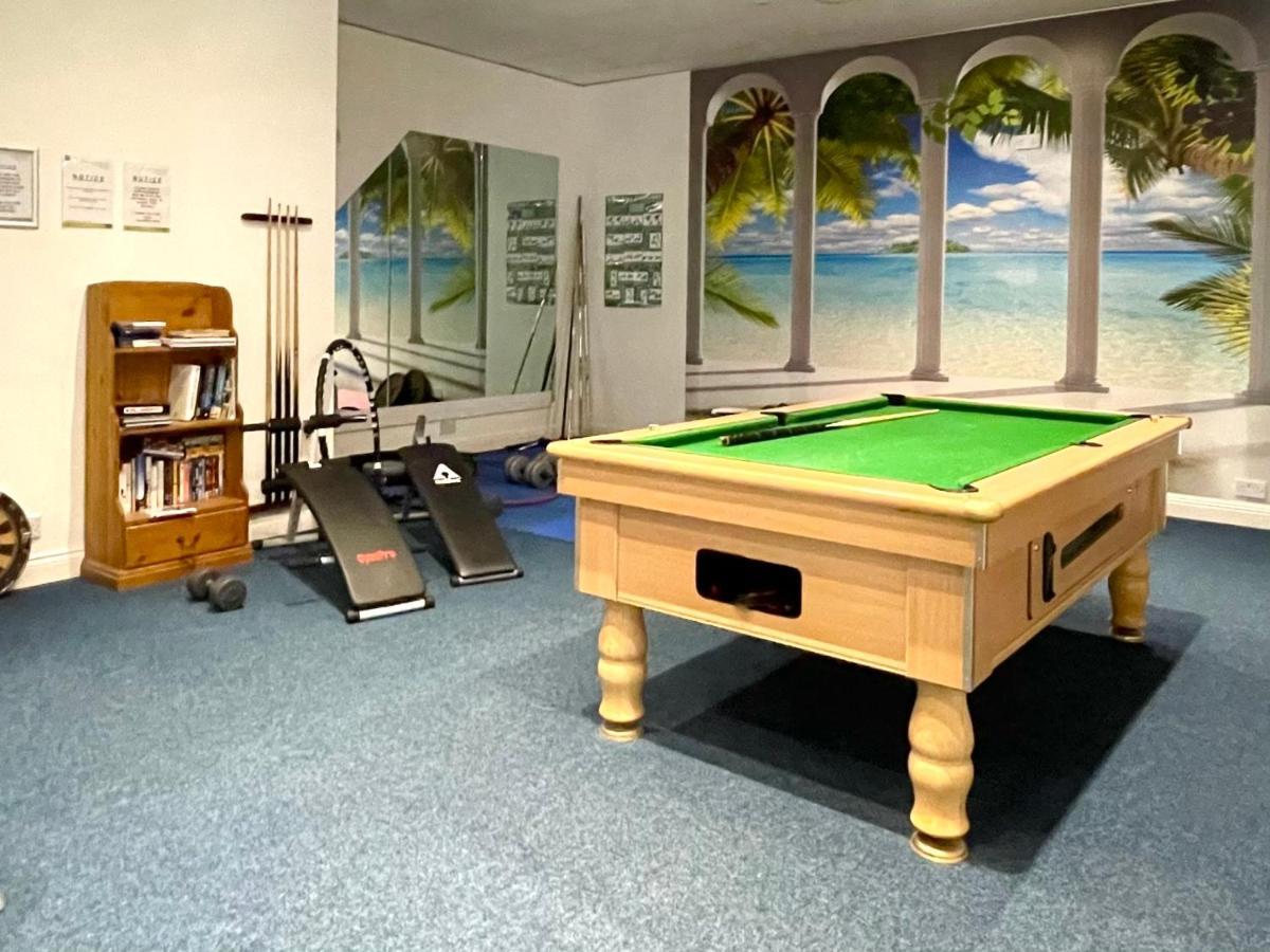 Modern Family Apartment Free Parking And Gym By Beach Борнмут Экстерьер фото